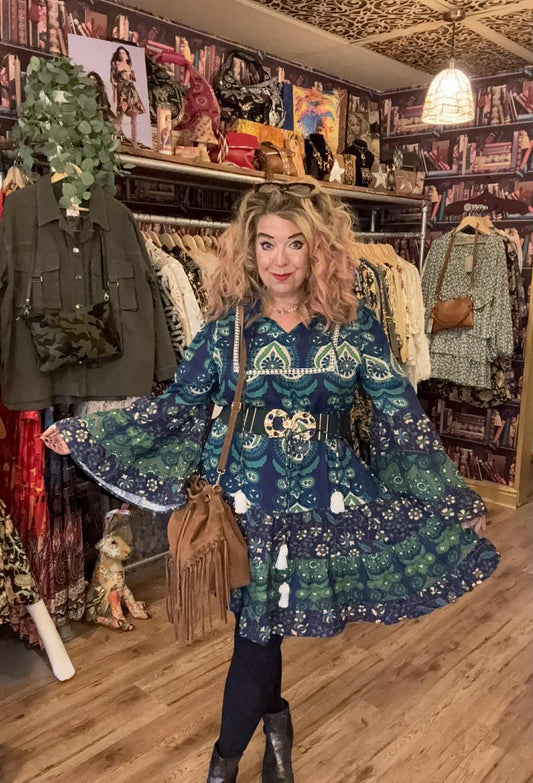 THE 'PANDORA' VINTAGE 70'S STYLE BELL SLEEVE TASSEL DETAIL DRESS WITH FULL AND FLIPPY HEMLINE