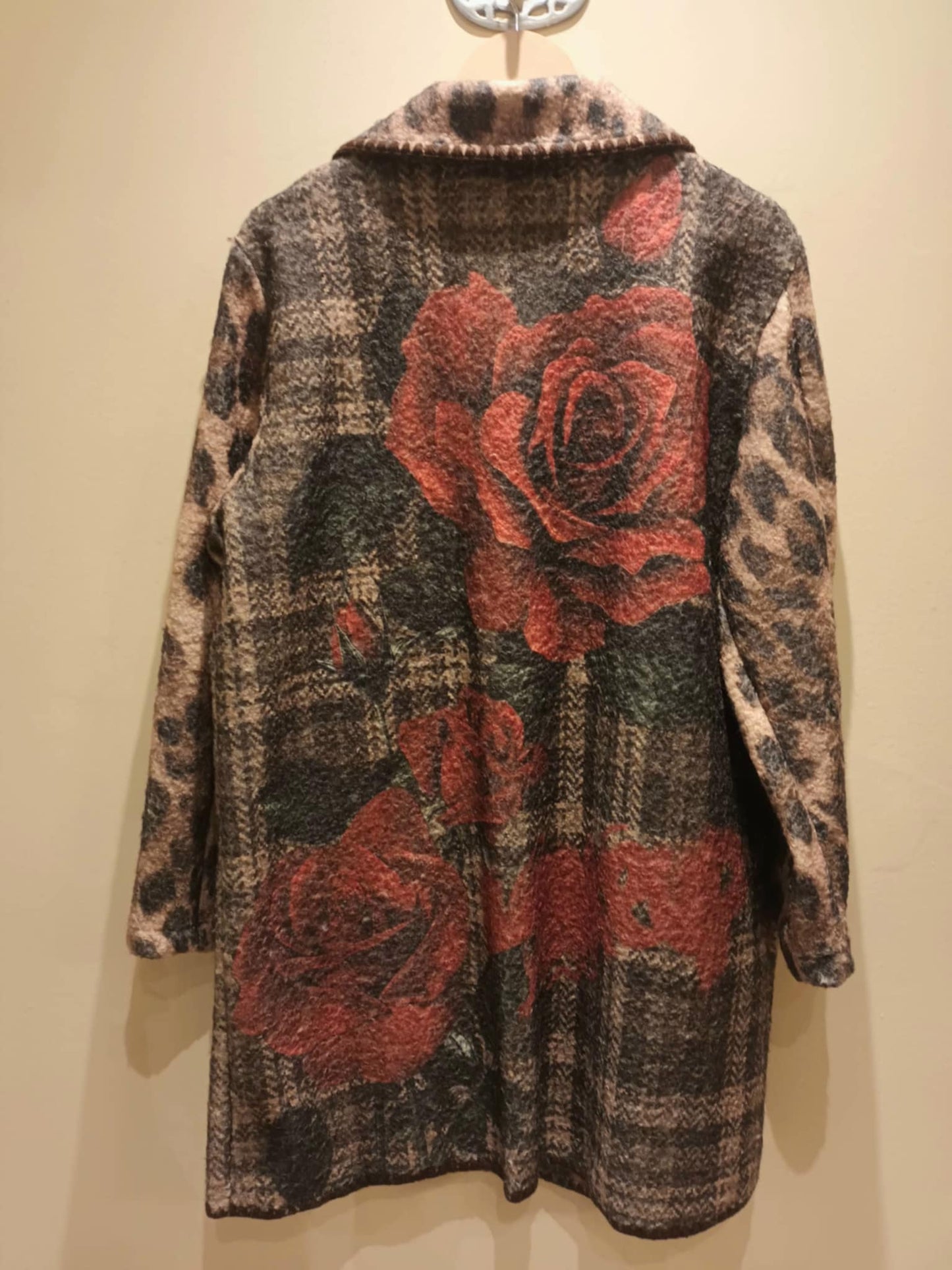 THE 'URBAN ROSES' STUNNING TARTAN AND LEOPARD STATEMENT BLANKET COAT WITH STRIKING BACK DETAIL