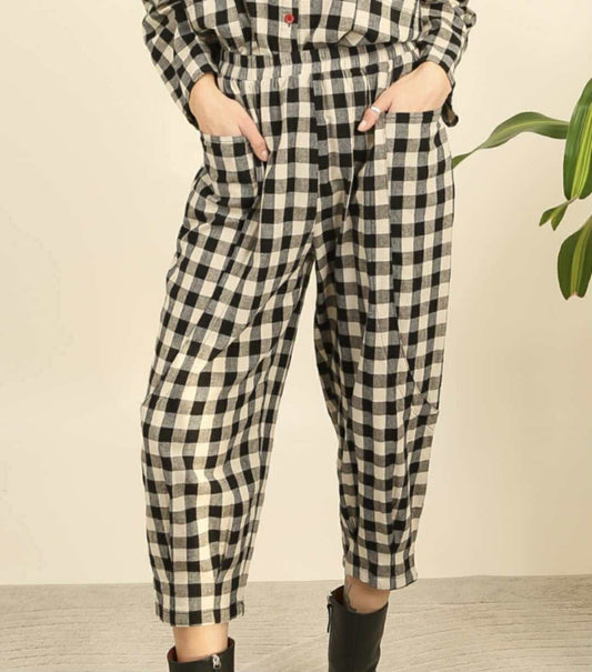 THE 'GILLY' TIMELESS AND CLASSIC GINGHAM POCKET DETAIL COCOON TROUSERS MATCHING TOP AVAILABLE