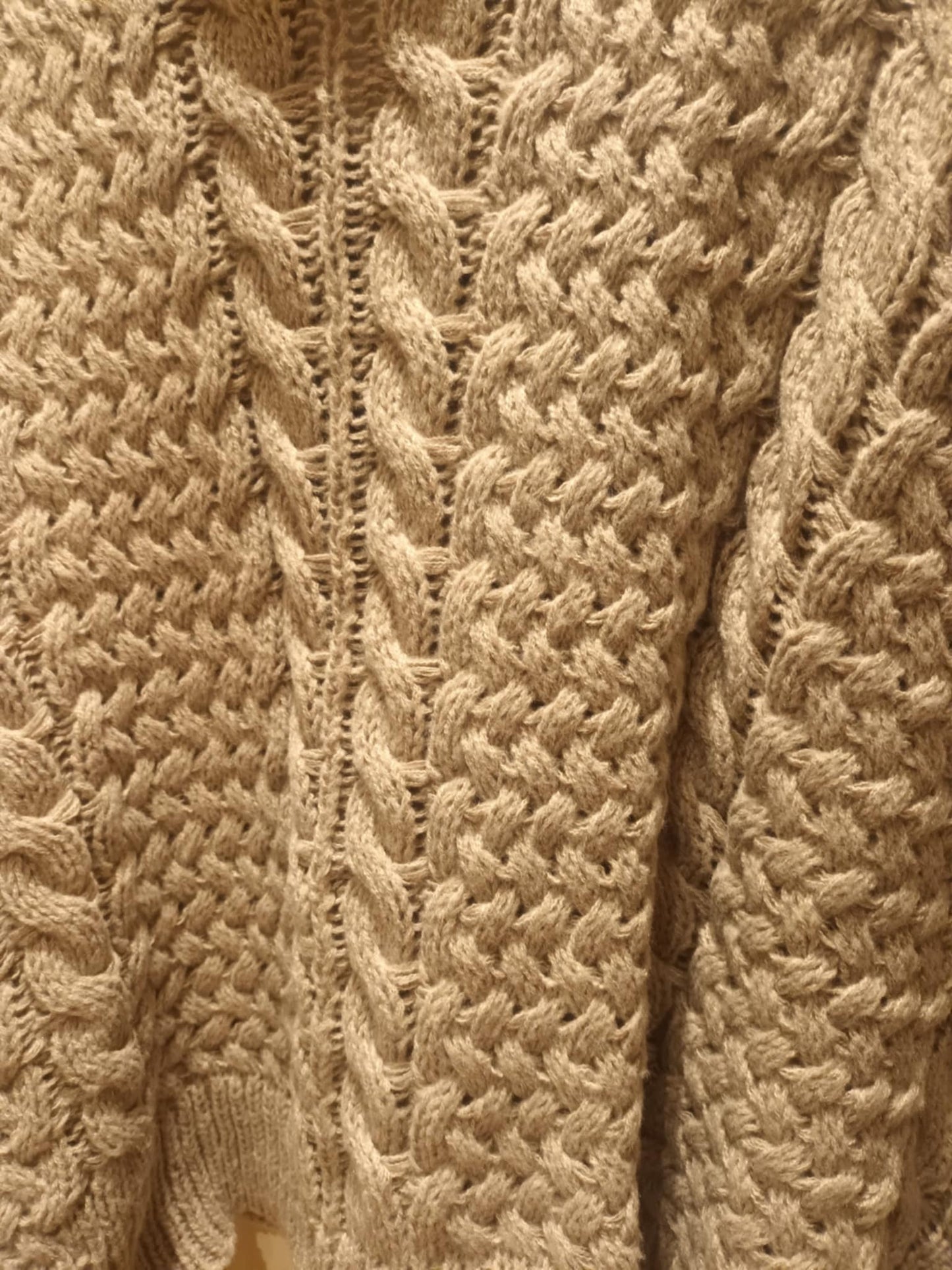 THE 'COASTAL GLOW' EXQUISITE QUALITY FUNNEL NECK CABLE KNIT WITH SPLIT DETAIL HEMLINE