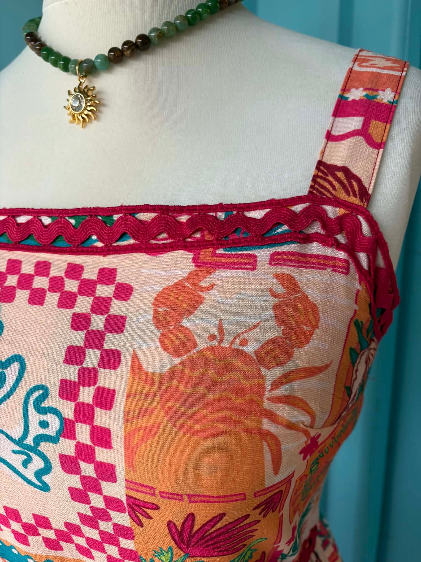 THE 'SORRENTO' VINTAGE 50'S STYLE QUIRKY PRINT DRESS WITH POCKETS AND CUTE RIK RAK TRIM