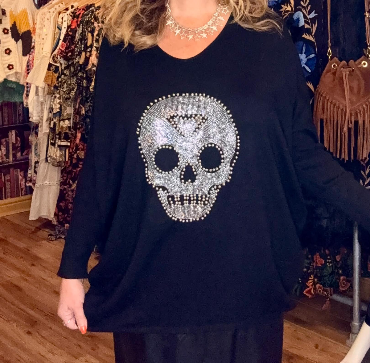 THE 'GOTHIKA' FABULOUS STUDDED & DIAMANTE SKULL DETAIL EXQUISITE FINE KNIT BATWING JUMPER