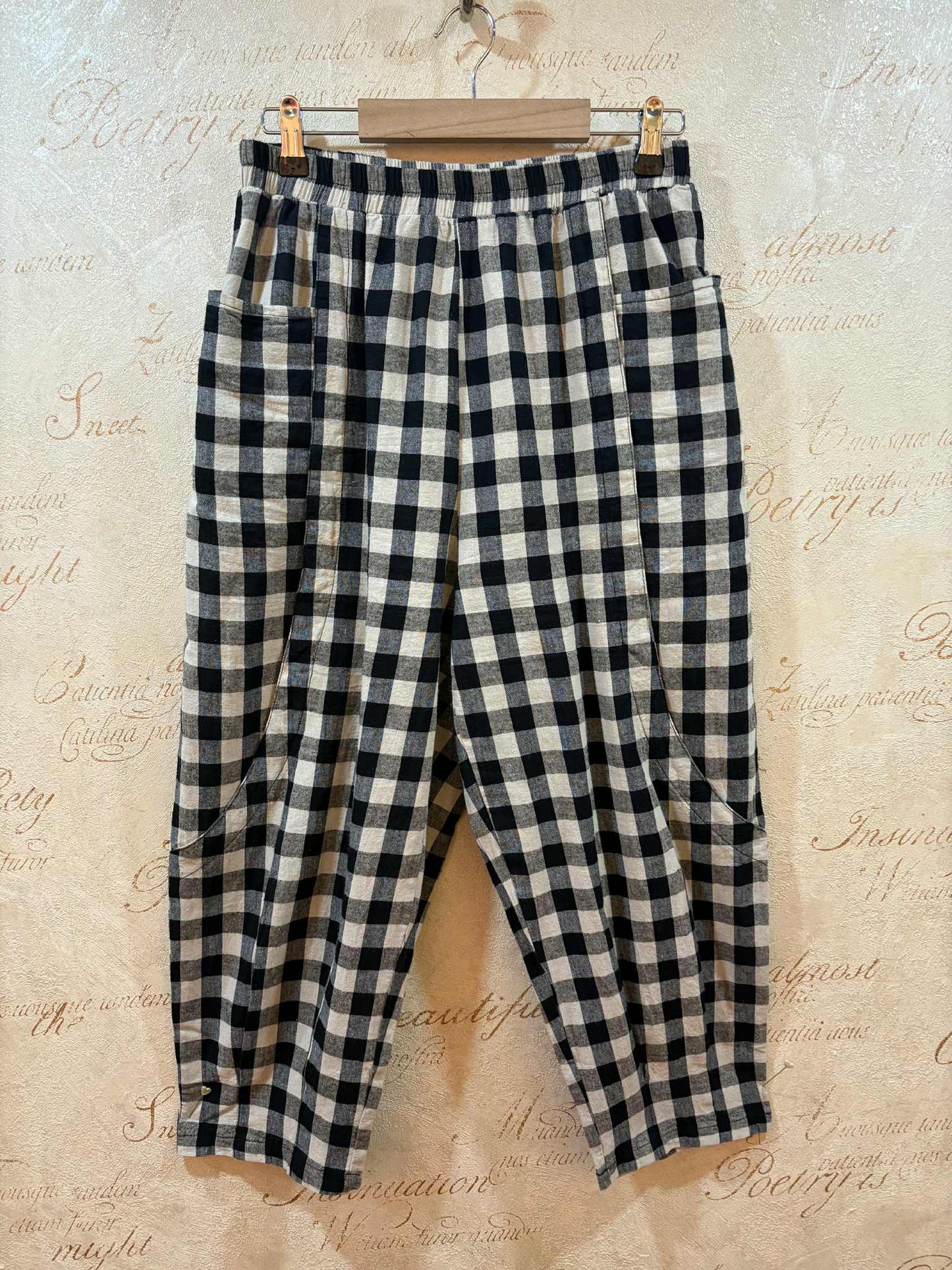 THE 'GILLY' TIMELESS AND CLASSIC GINGHAM POCKET DETAIL COCOON TROUSERS MATCHING TOP AVAILABLE