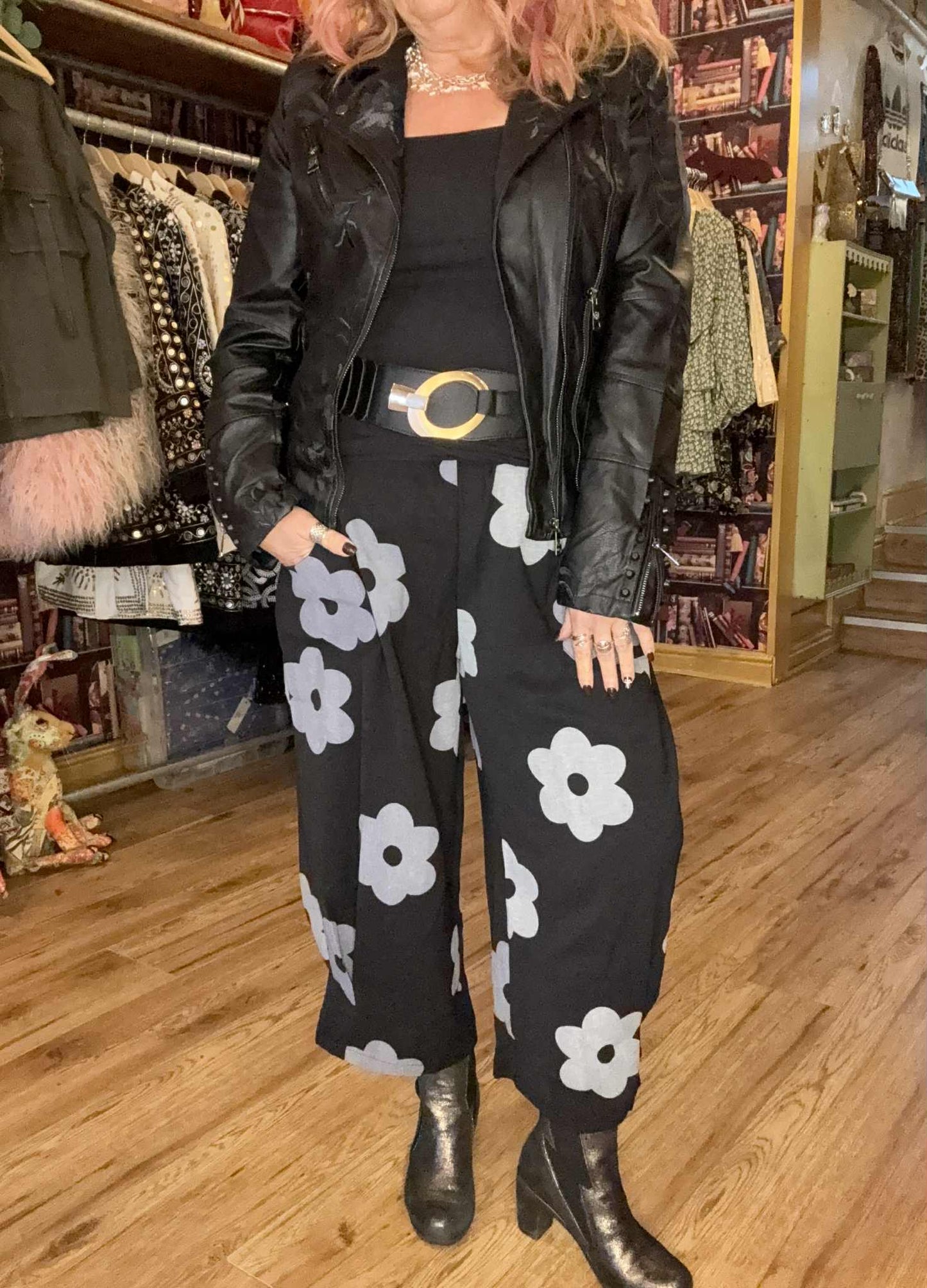 THE 'DAISY' FABULOUS RELAXED FIT RETRO DAISY PRINT POCKET DETAIL TROUSERS