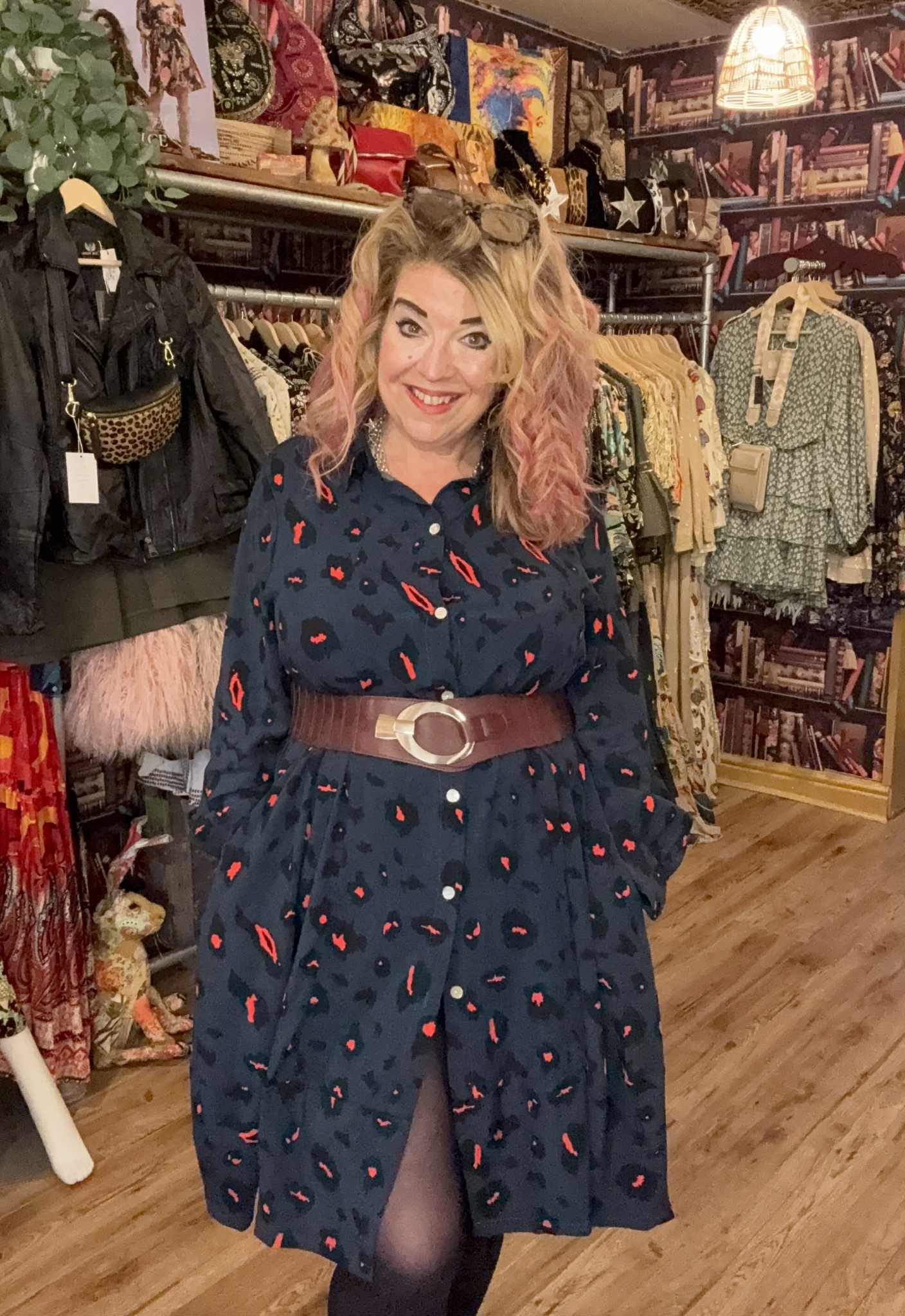 THE 'ZIGGY' LEOPARD POP PRINT FABULOUSLY FLATTERING SHIRT DRESS WITH CUTE POCKETS