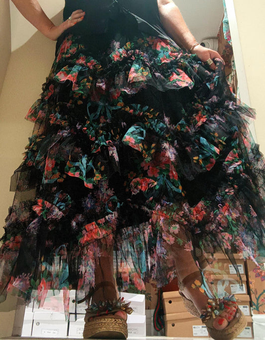 THE 'GYPSY ROSE' STUNNING FLORAL RUFFLE DETAIL FLIPPY TULLE SKIRT