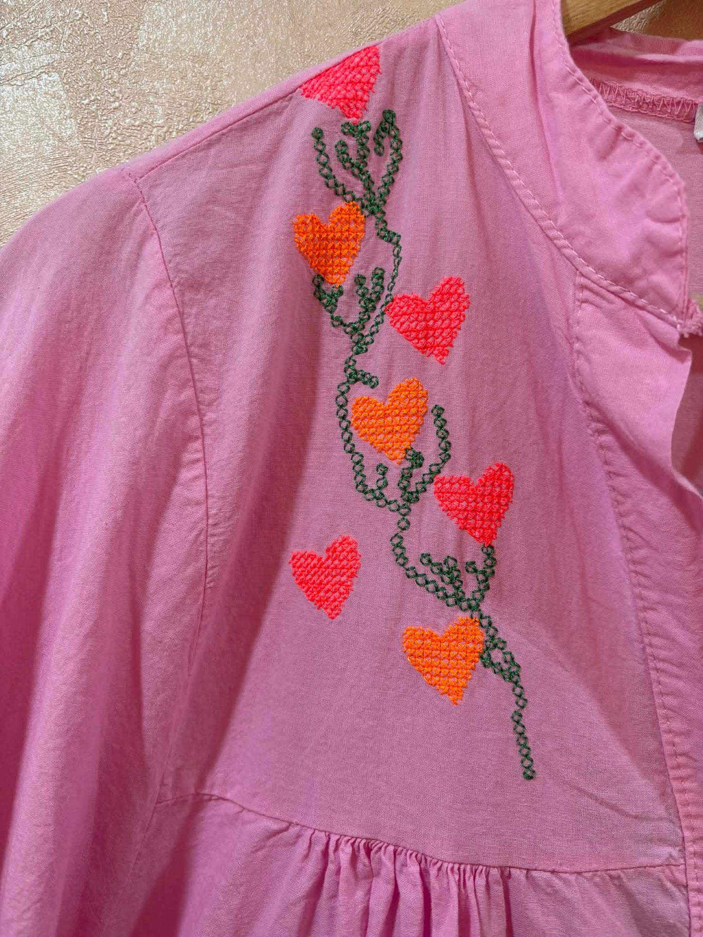 THE 'MEADOW' STUNNING 100% COTTON VINTAGE 70'S STYLE BUTTON SMOCK TOP WITH CUTE CROSS STITCH EMBROIDERY