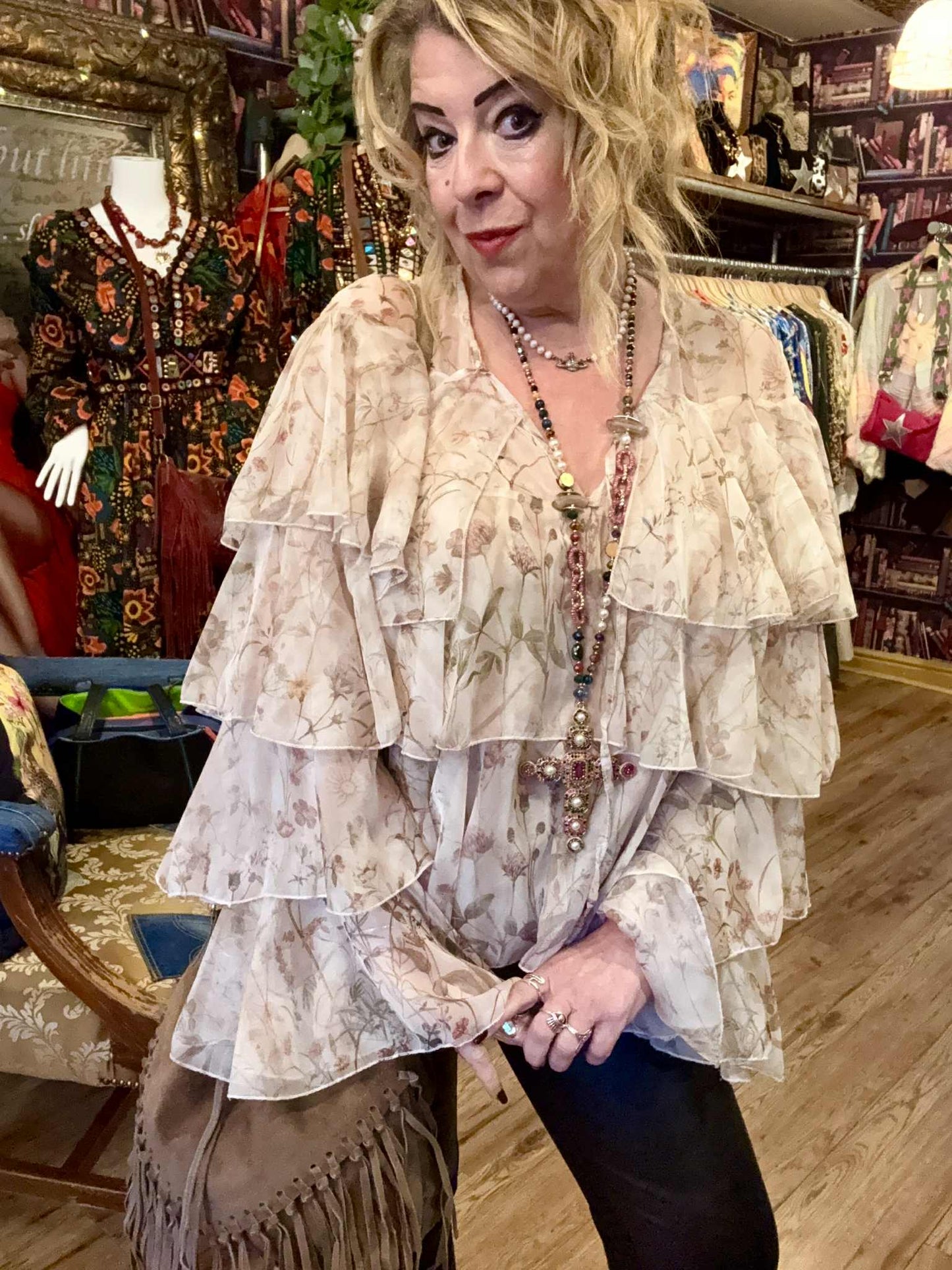 THE 'STEVIE' STUNNING 70'S STYLE DITSY FLORAL LAYERED CHIFFON TOP WITH ANGEL SLEEVES