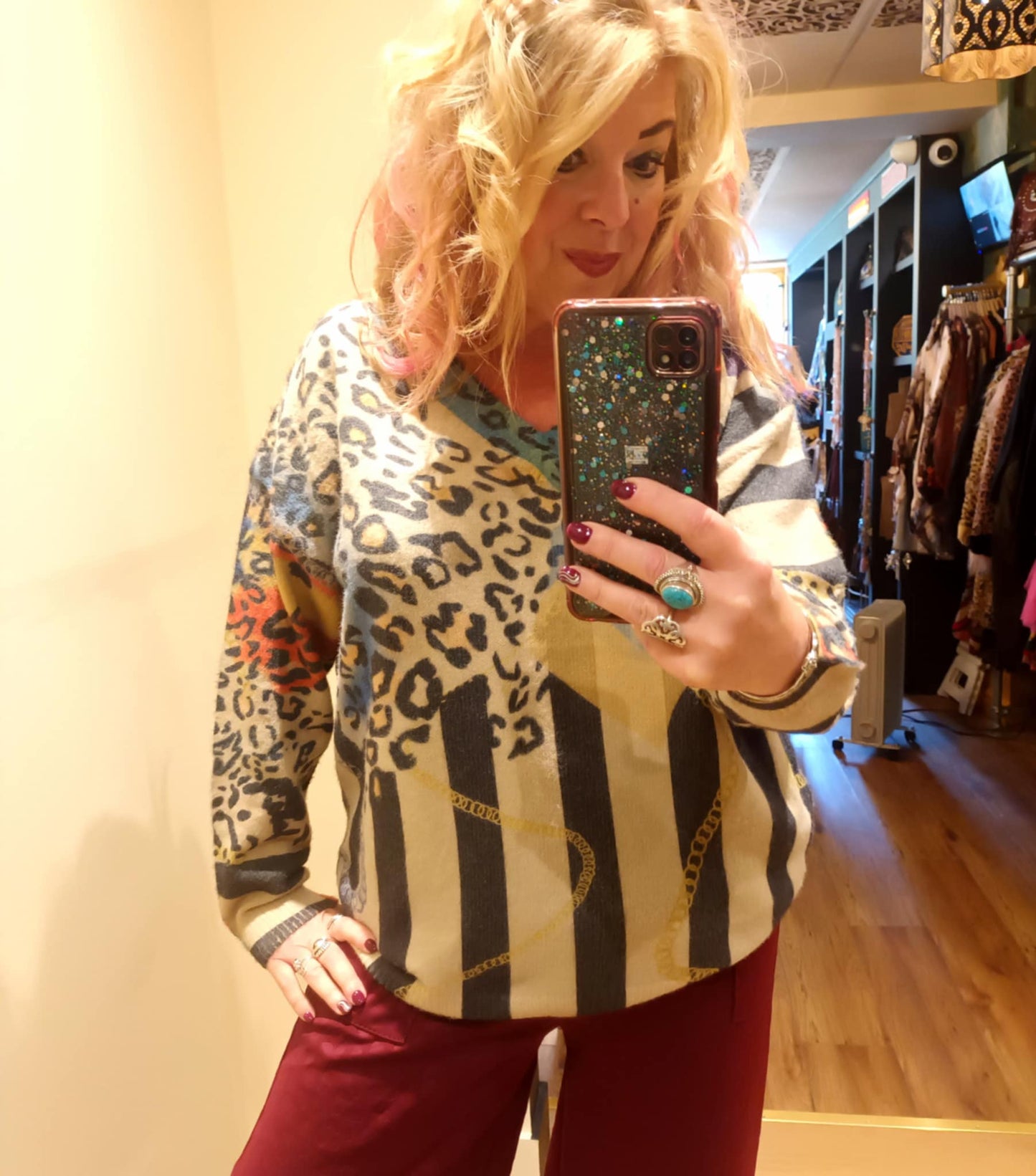THE 'ARTY LEOPARD' BEAUTIFUL LUXURIOUS SOFT FEEL HOTCHPOTCH PRINT COSY KNIT