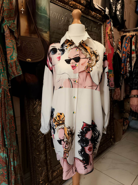 'WOMEN OF THE WORLD' COOL GIRLS FABULOUS SASSY GIRL PRINT LONG LENGTH SHIRT