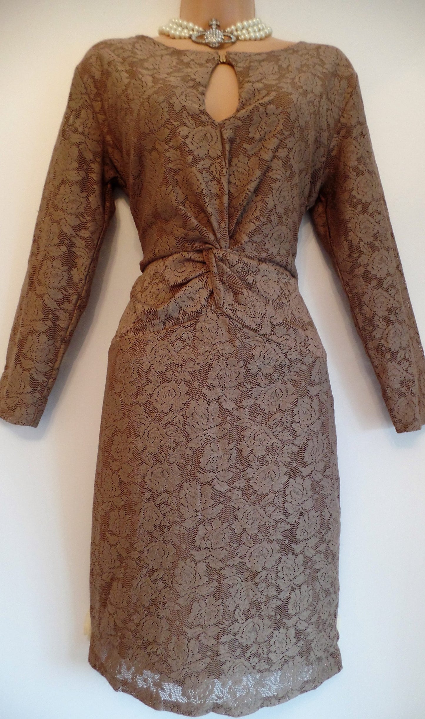 Reiss Size L (14-16) Glorious 'Clemence'  Clover Lace Twist Front Dress