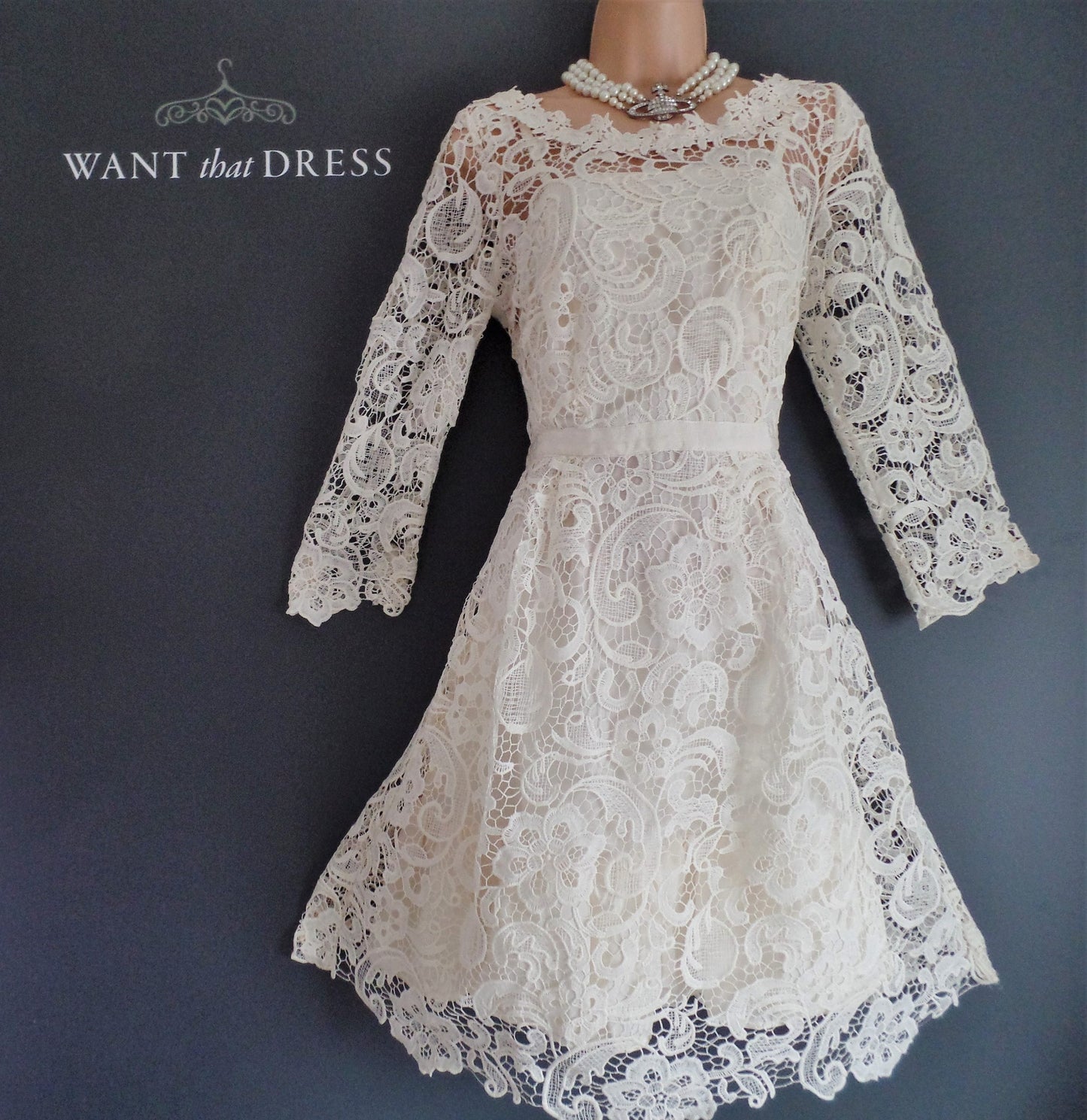 Monsoon Size 12 Beautiful Antique Style Scalloped Lace Occasion Dress