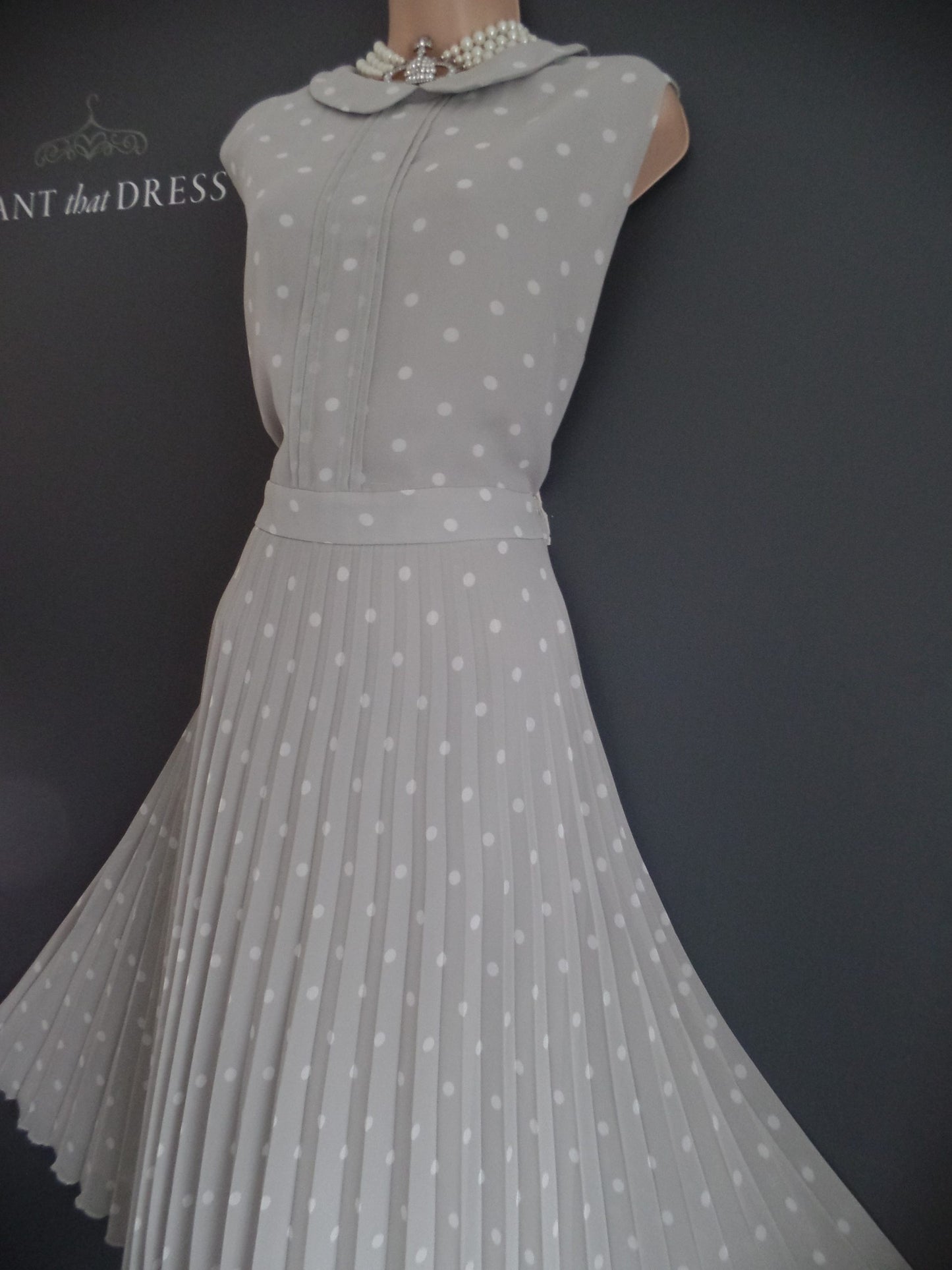 Laura Ashley Size 18 Floaty Dove Grey Polka Dot Spot Pleated Dress