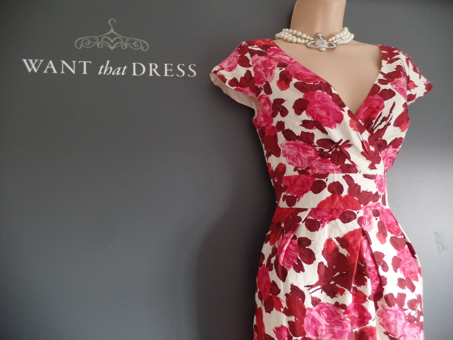 L.K.Bennett Size 6 Luxurious Silk Mix Antique Rose Print Dress