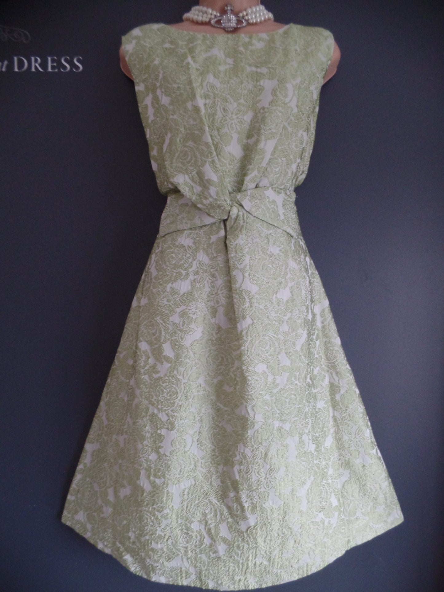 Phase Eight Size 18 Chic Apple Green Brocade Bow Front Dress